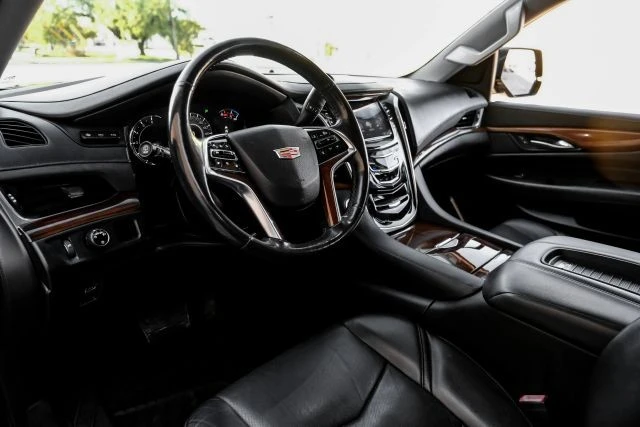 2019 Cadillac Escalade 4th Gen - Image 3 of 21