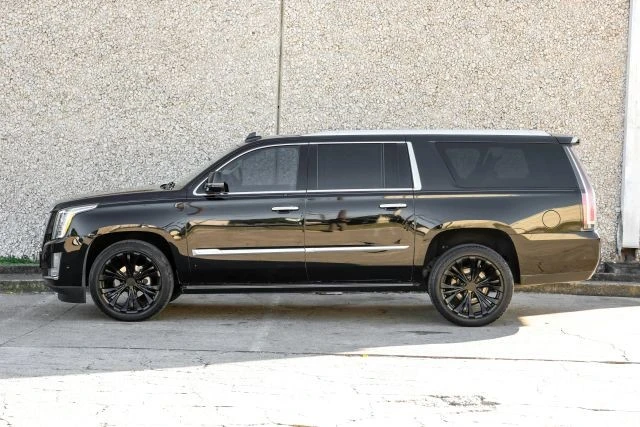 2019 Cadillac Escalade 4th Gen - Image 12 of 21