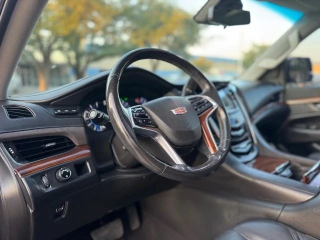 2019 Cadillac Escalade 4th Gen - Image 11 of 21