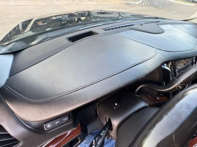 2019 Cadillac Escalade 4th Gen - Image 17 of 21