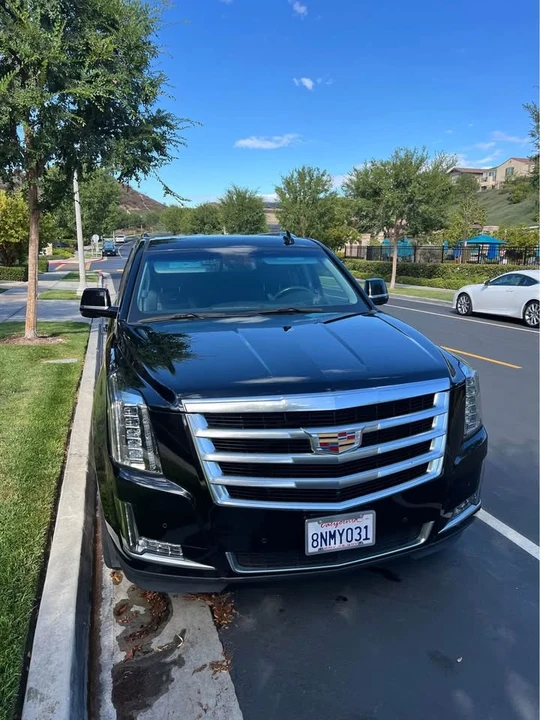 2019 Cadillac Escalade 4th Gen - Image 9 of 9