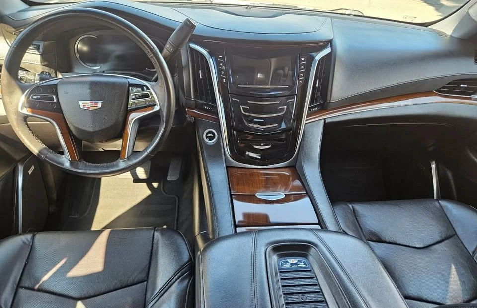 2019 Cadillac Escalade 4th Gen - Image 11 of 20