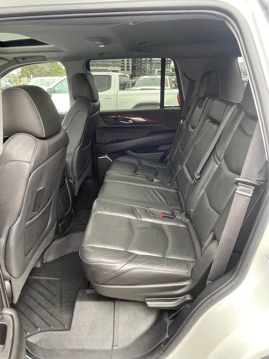 2019 Cadillac Escalade 4th Gen - Image 18 of 20