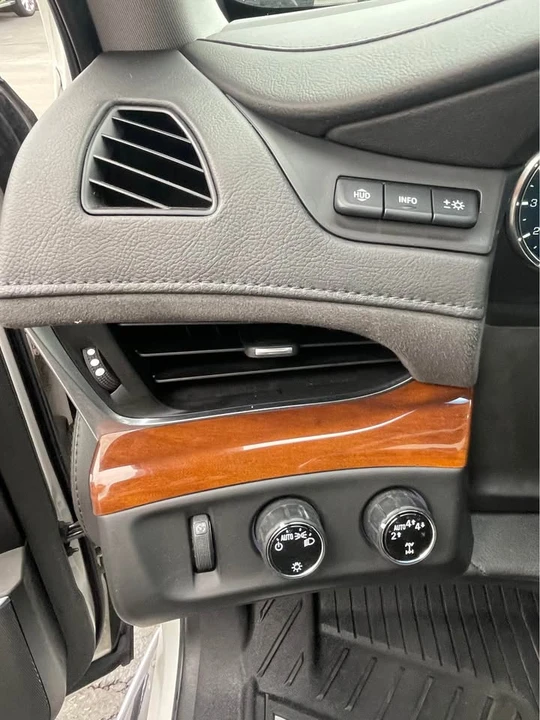 2019 Cadillac Escalade 4th Gen - Image 15 of 20