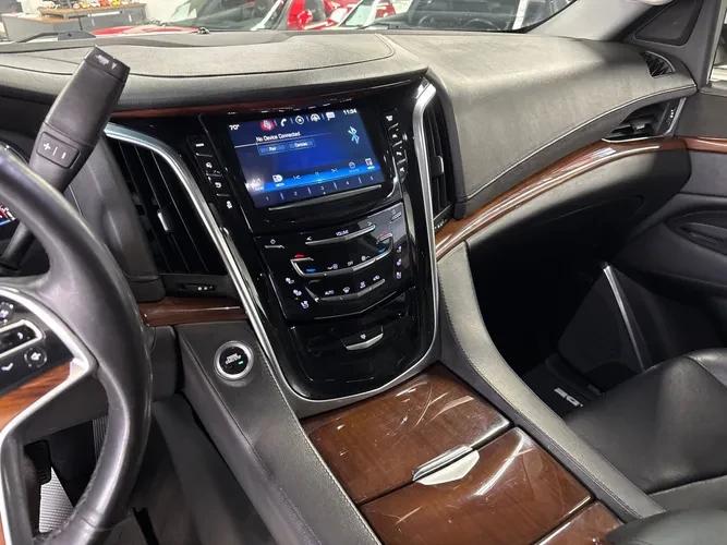 2019 Cadillac Escalade 4th Gen - Image 11 of 16