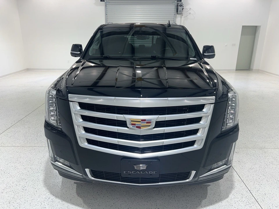 2019 Cadillac Escalade 4th Gen - Image 8 of 12