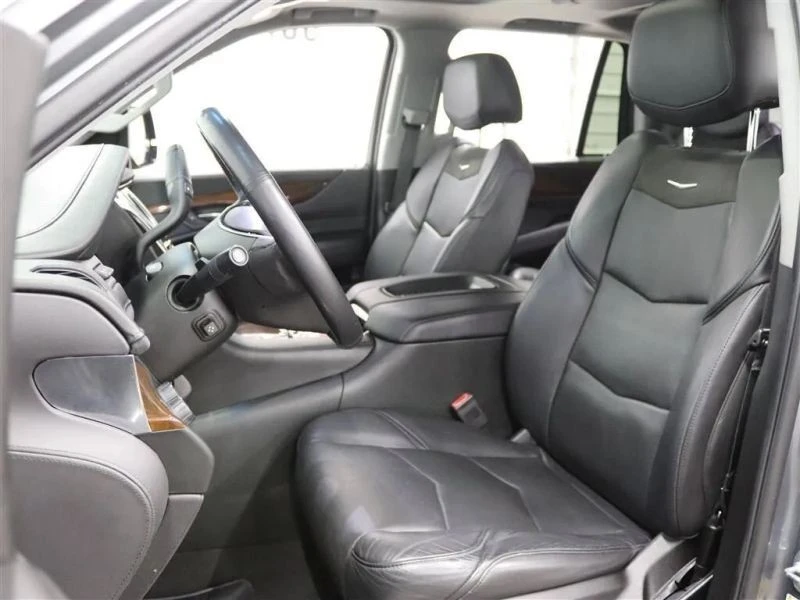 2019 Cadillac Escalade 4th Gen - Image 10 of 12