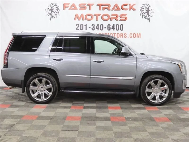 2019 Cadillac Escalade 4th Gen - Image 4 of 12