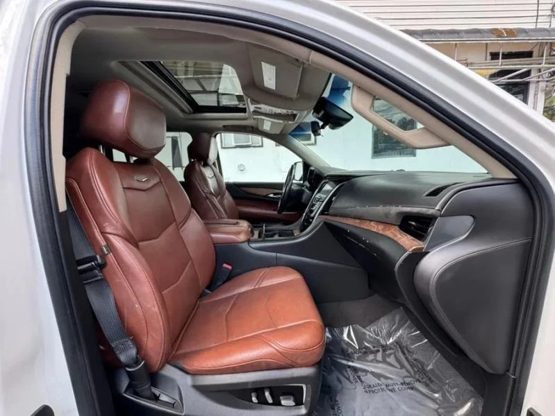 2019 Cadillac Escalade 4th Gen - Image 7 of 12