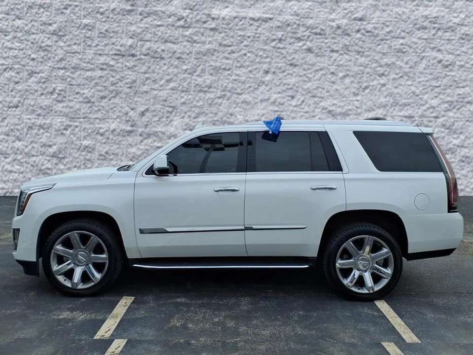 2019 Cadillac Escalade 4th Gen - Image 4 of 12
