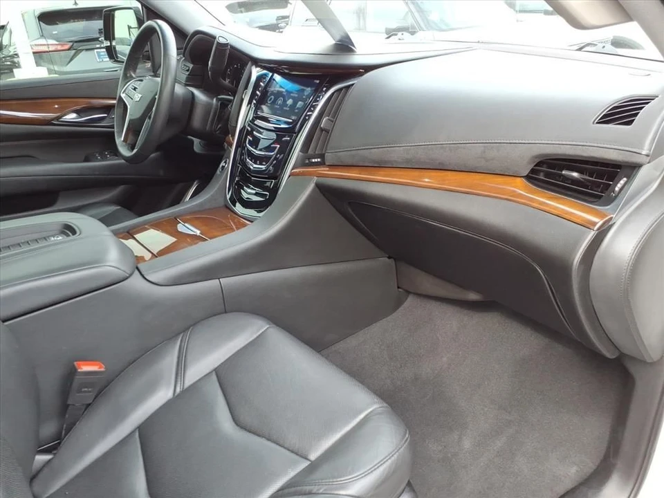 2019 Cadillac Escalade 4th Gen - Image 12 of 12