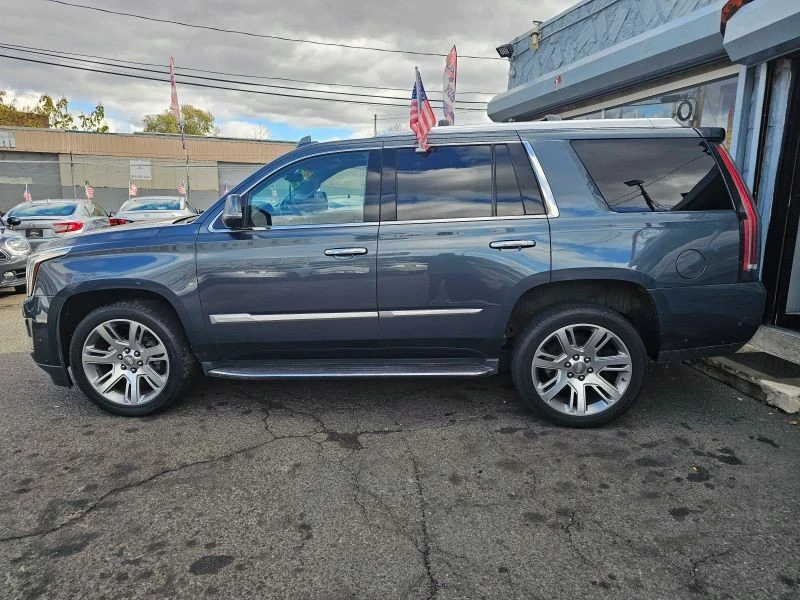 2019 Cadillac Escalade 4th Gen - Image 3 of 12