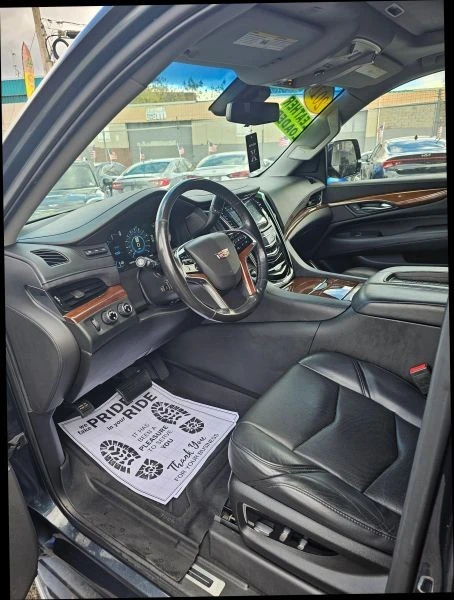 2019 Cadillac Escalade 4th Gen - Image 6 of 12