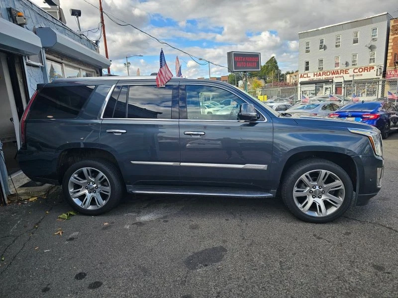 2019 Cadillac Escalade 4th Gen - Image 2 of 12