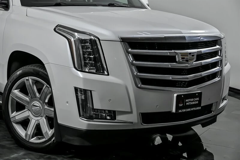 2019 Cadillac Escalade 4th Gen - Image 2 of 21