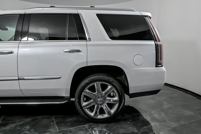 2019 Cadillac Escalade 4th Gen - Image 7 of 21