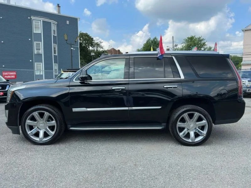 2019 Cadillac Escalade 4th Gen - Image 8 of 12