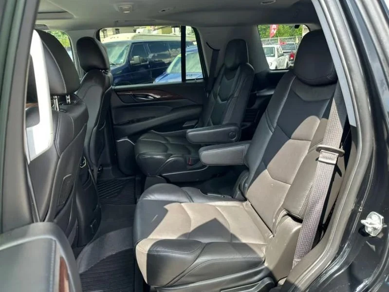 2019 Cadillac Escalade 4th Gen - Image 11 of 12