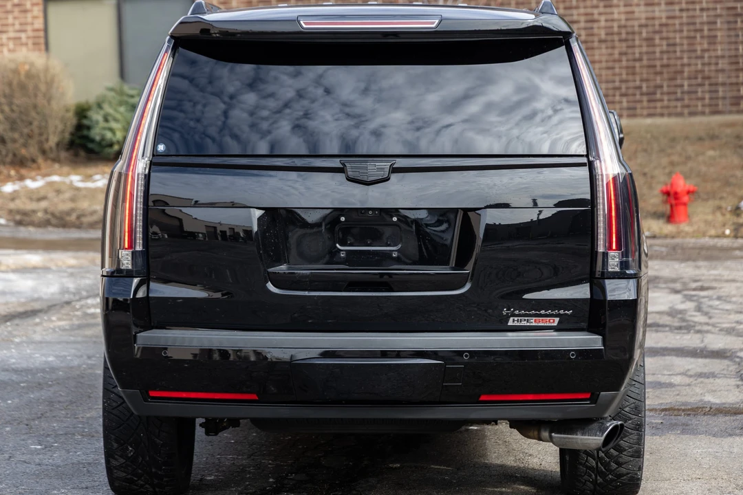2019 Cadillac Escalade 4th Gen - Image 18 of 31
