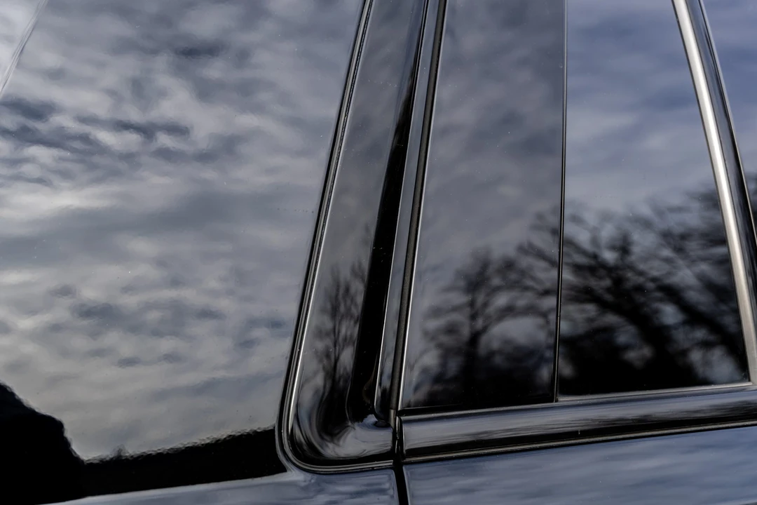 2019 Cadillac Escalade 4th Gen - Image 28 of 31