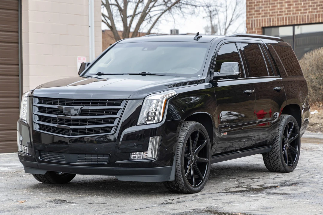 2019 Cadillac Escalade 4th Gen - Image 9 of 31