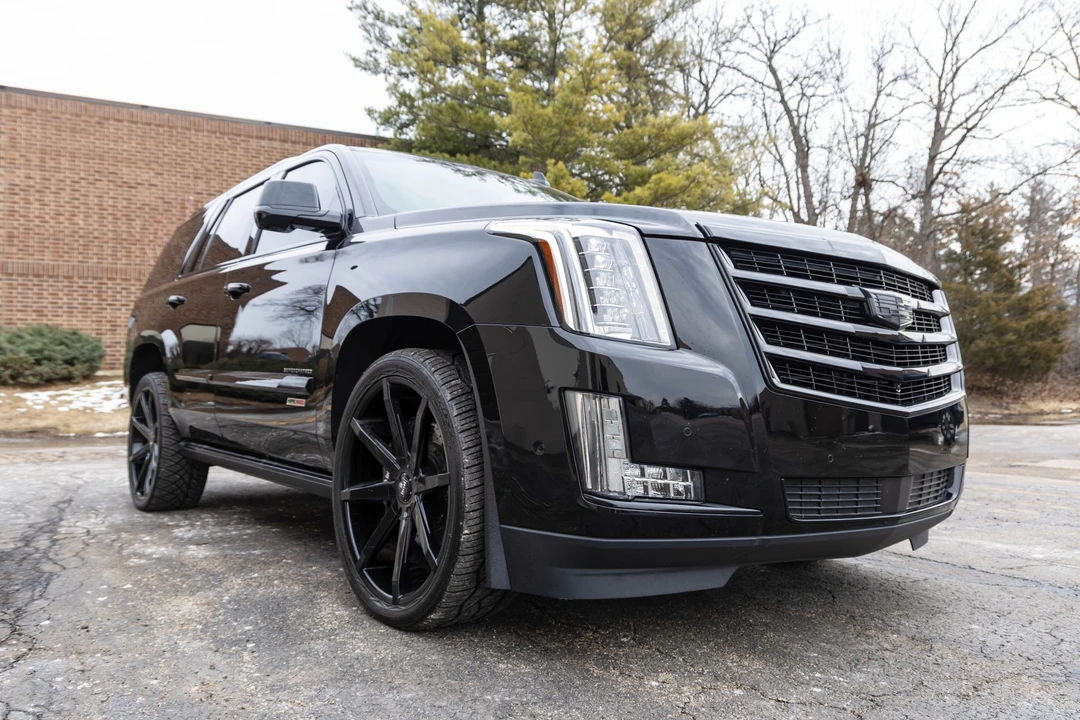 2019 Cadillac Escalade 4th Gen - Image 10 of 31