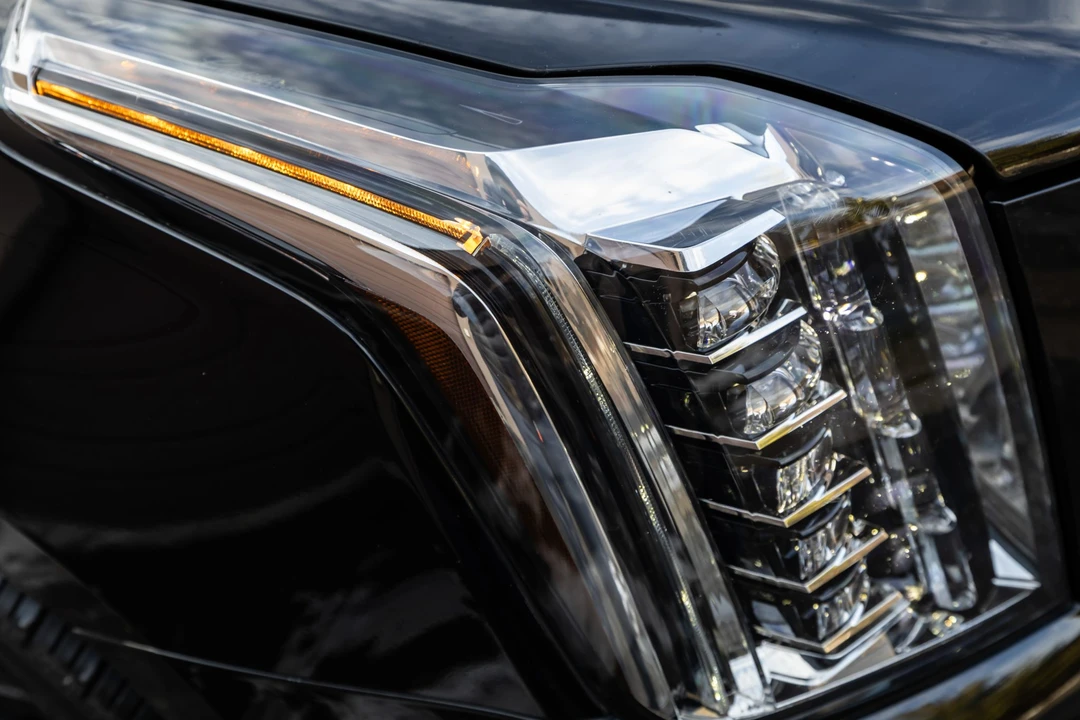 2019 Cadillac Escalade 4th Gen - Image 13 of 31