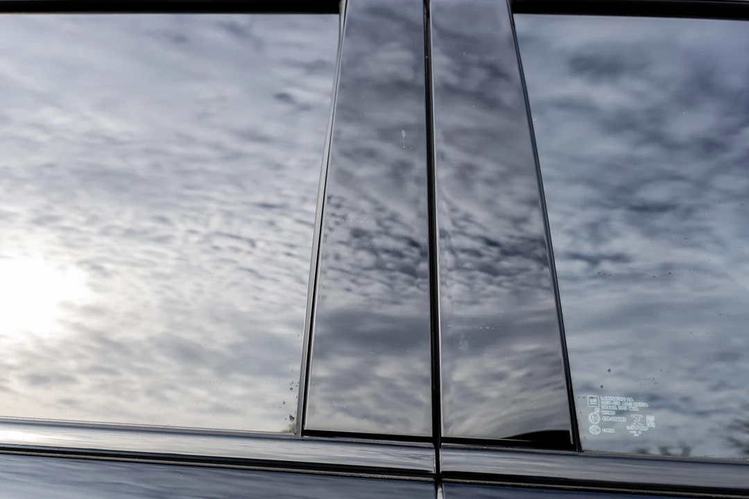 2019 Cadillac Escalade 4th Gen - Image 30 of 31