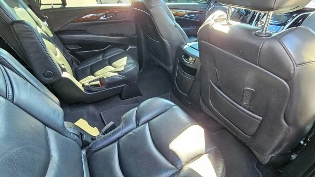 2019 Cadillac Escalade 4th Gen - Image 12 of 21