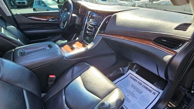 2019 Cadillac Escalade 4th Gen - Image 13 of 21