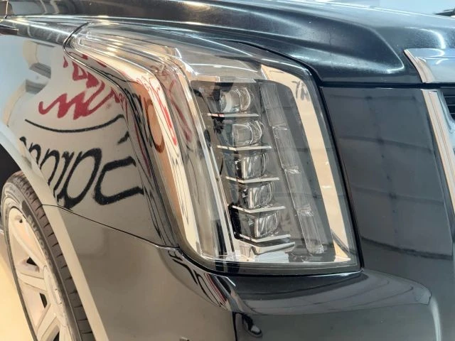 2019 Cadillac Escalade 4th Gen - Image 15 of 21