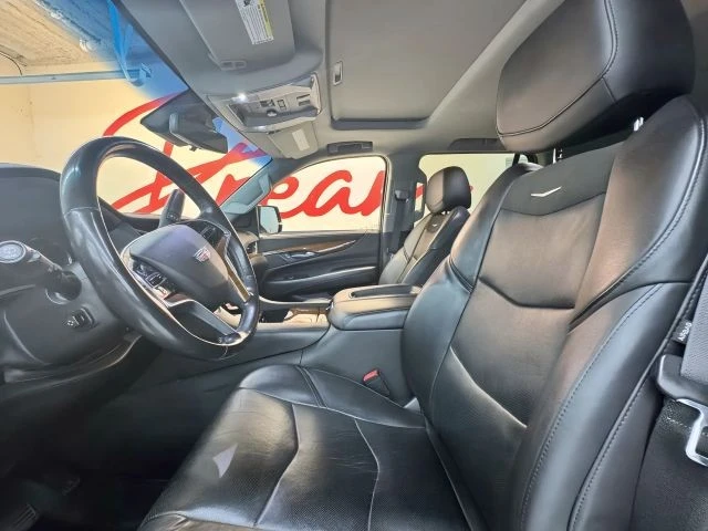 2019 Cadillac Escalade 4th Gen - Image 17 of 21