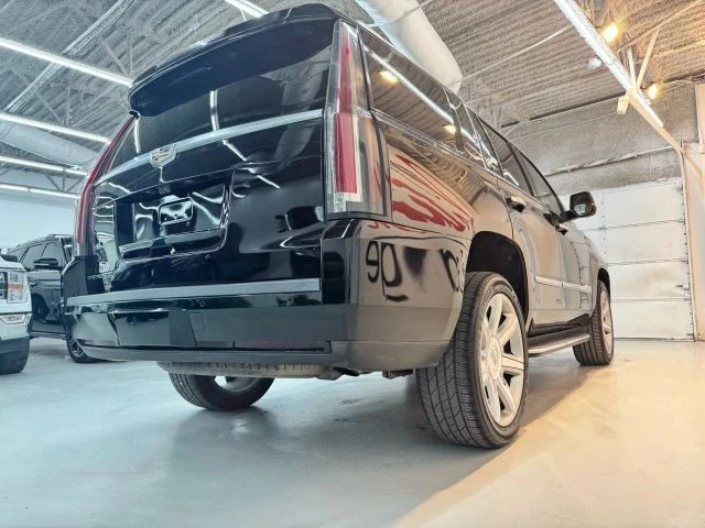 2019 Cadillac Escalade 4th Gen - Image 13 of 21