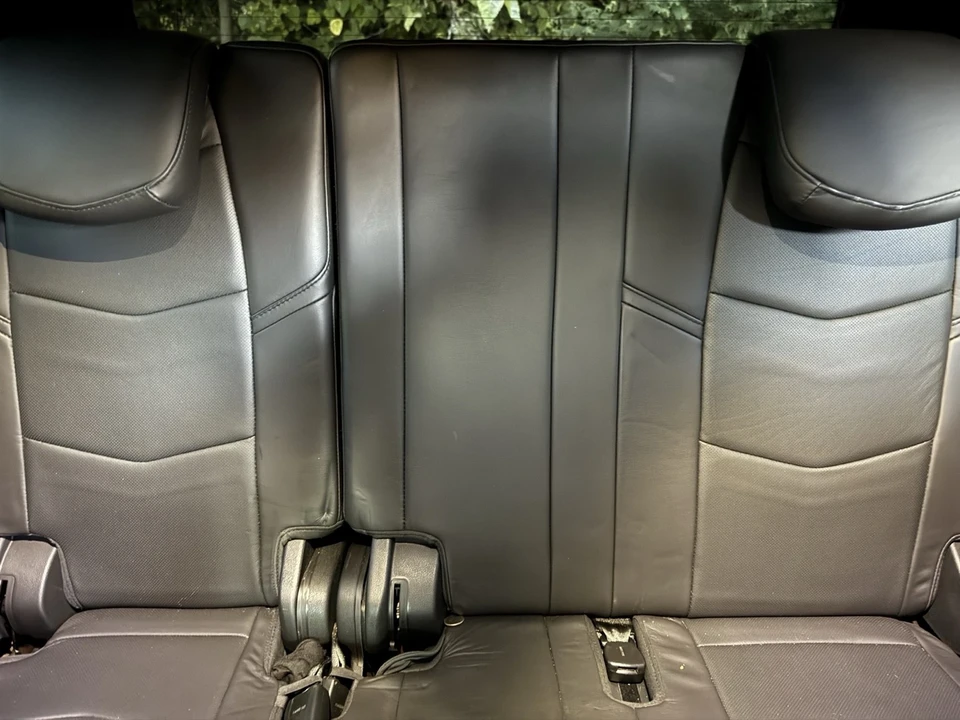2019 Cadillac Escalade 4th Gen - Image 18 of 21