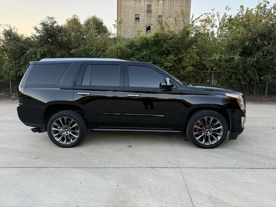 2019 Cadillac Escalade 4th Gen - Image 2 of 21