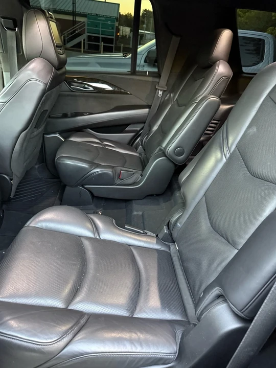2019 Cadillac Escalade 4th Gen - Image 15 of 21