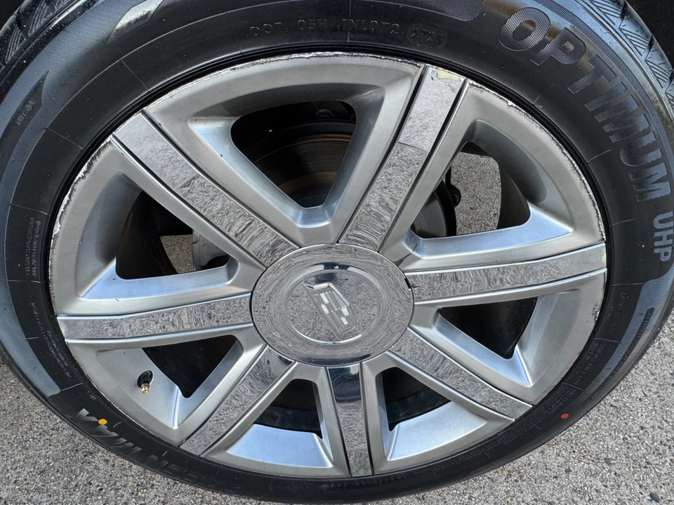 2019 Cadillac Escalade 4th Gen - Image 17 of 21
