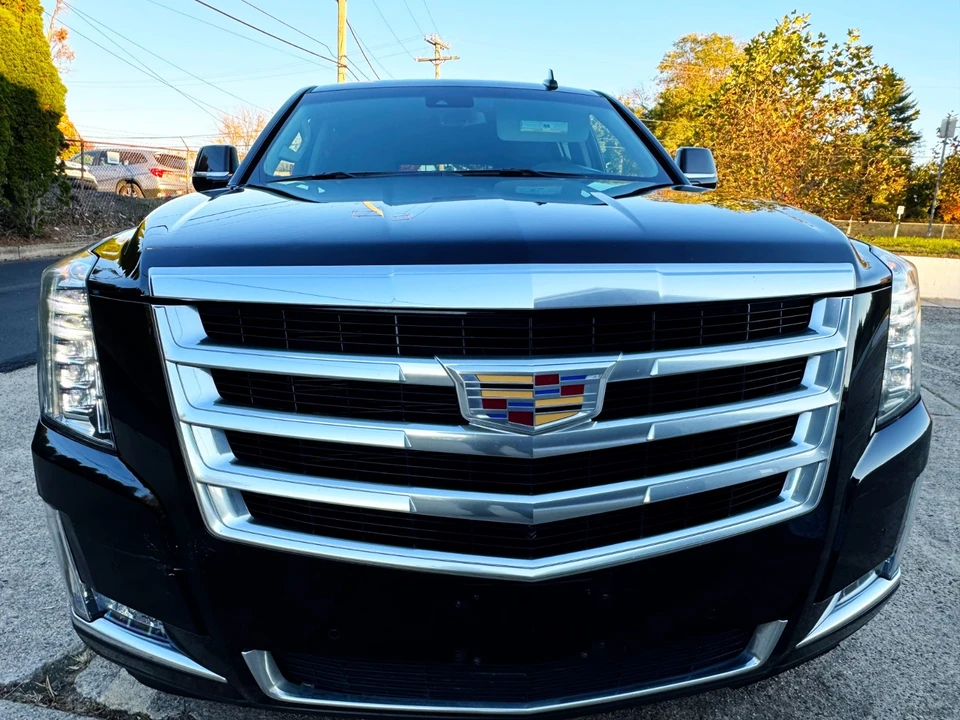 2019 Cadillac Escalade 4th Gen - Image 8 of 21