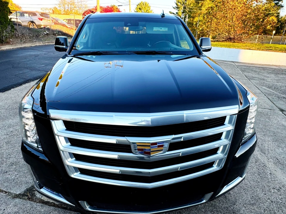 2019 Cadillac Escalade 4th Gen - Image 9 of 21