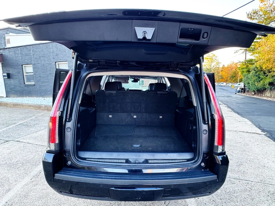 2019 Cadillac Escalade 4th Gen - Image 14 of 21