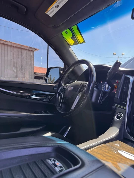 2019 Cadillac Escalade 4th Gen - Image 12 of 14