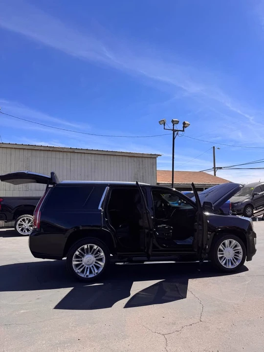 2019 Cadillac Escalade 4th Gen - Image 9 of 14
