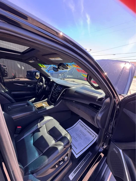 2019 Cadillac Escalade 4th Gen - Image 11 of 14