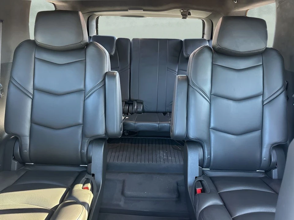 2019 Cadillac Escalade 4th Gen - Image 13 of 21