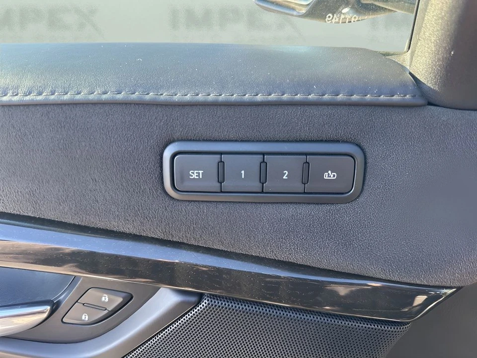 2019 Cadillac Escalade 4th Gen - Image 11 of 12