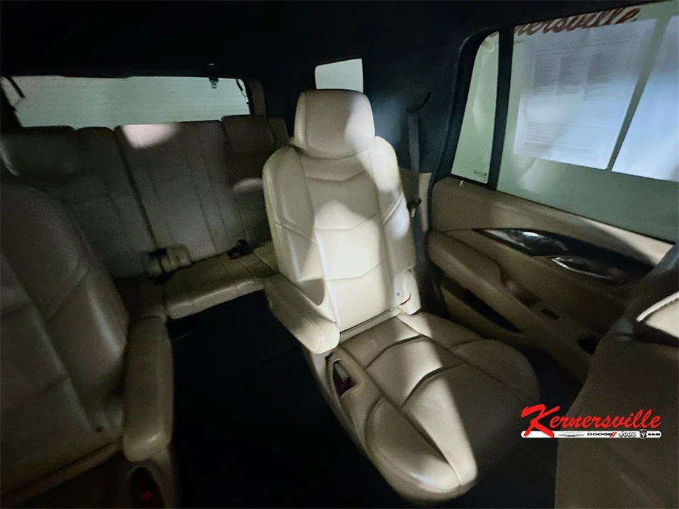 2019 Cadillac Escalade 4th Gen - Image 14 of 21