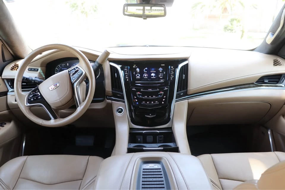 2019 Cadillac Escalade 4th Gen - Image 10 of 14