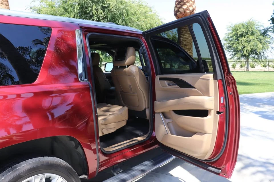 2019 Cadillac Escalade 4th Gen - Image 4 of 14