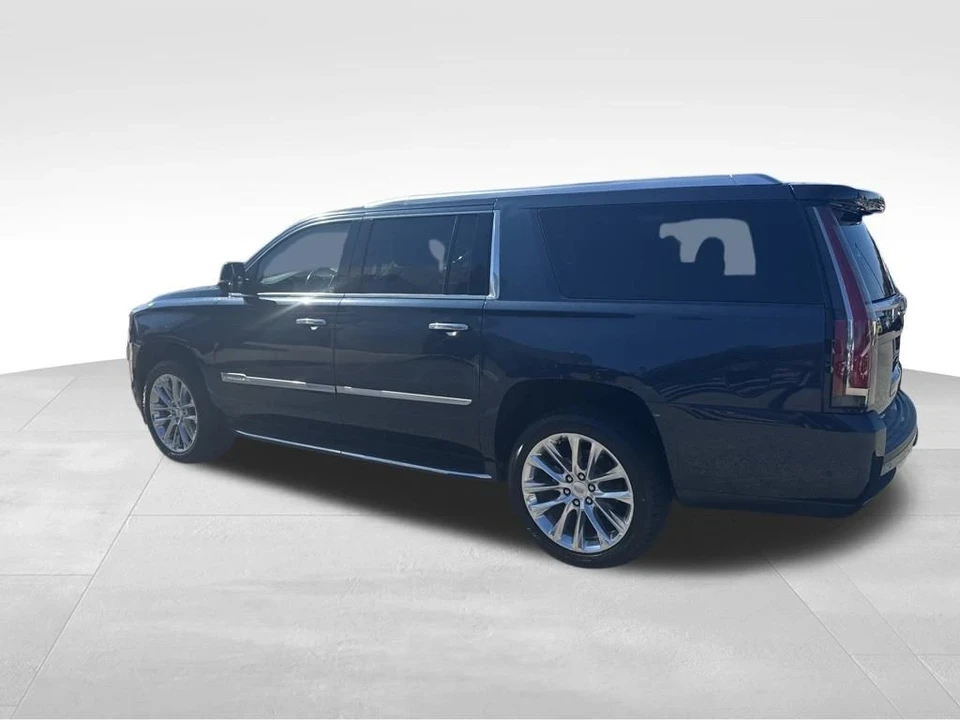2019 Cadillac Escalade 4th Gen - Image 4 of 12