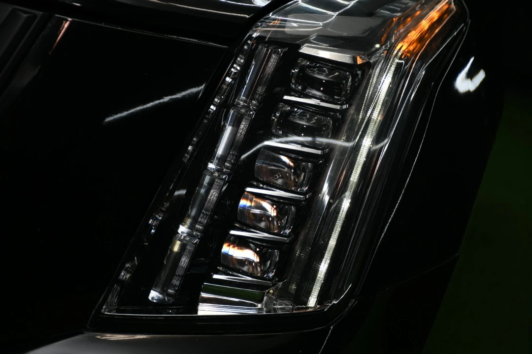 2019 Cadillac Escalade 4th Gen - Image 11 of 21